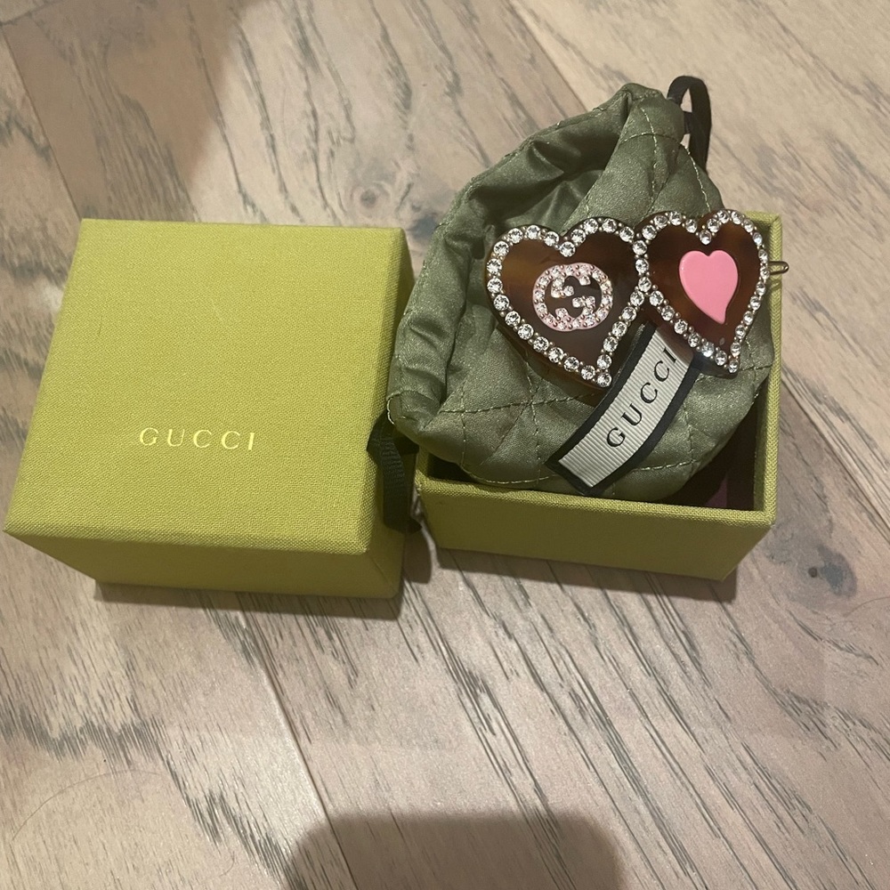 Gucci Hair clip